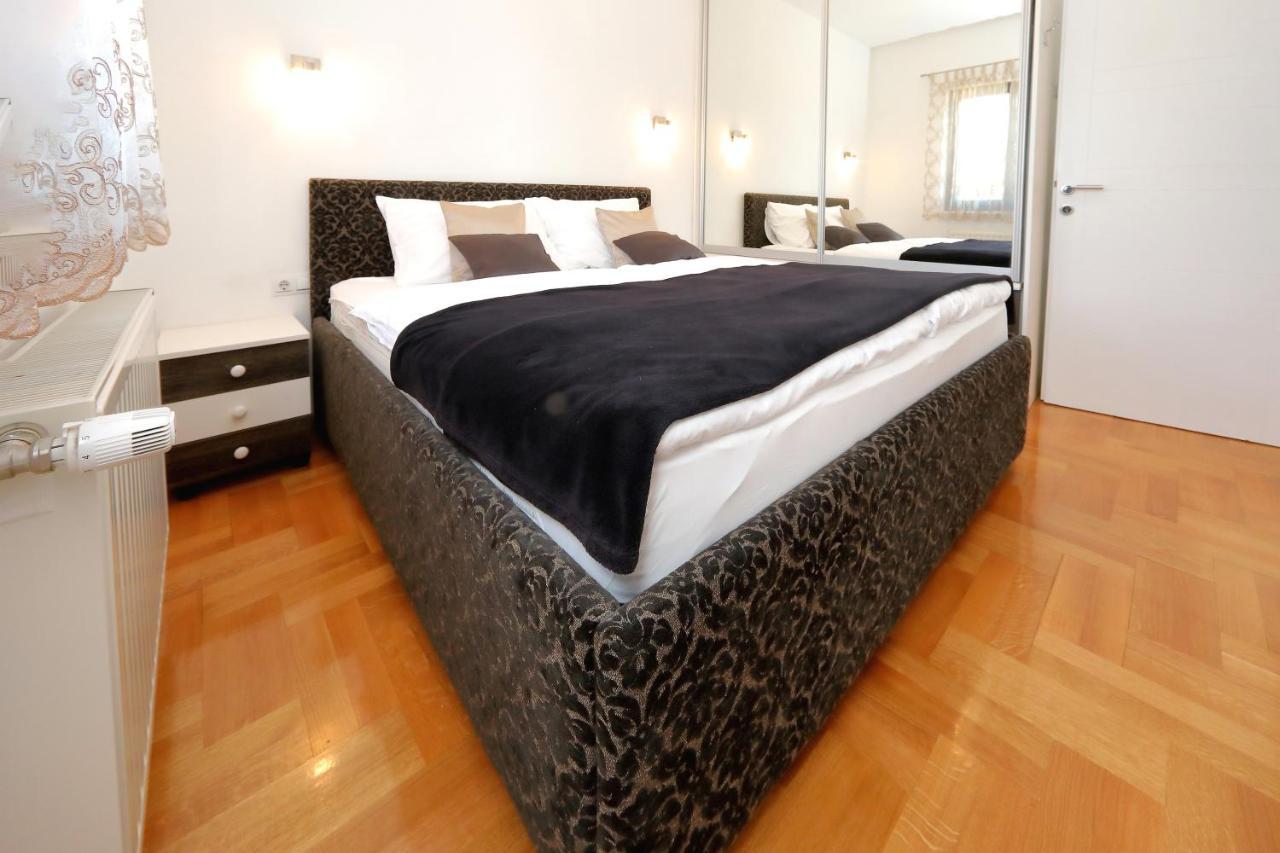 Villa Topesa 1 Zadar Buitenkant foto