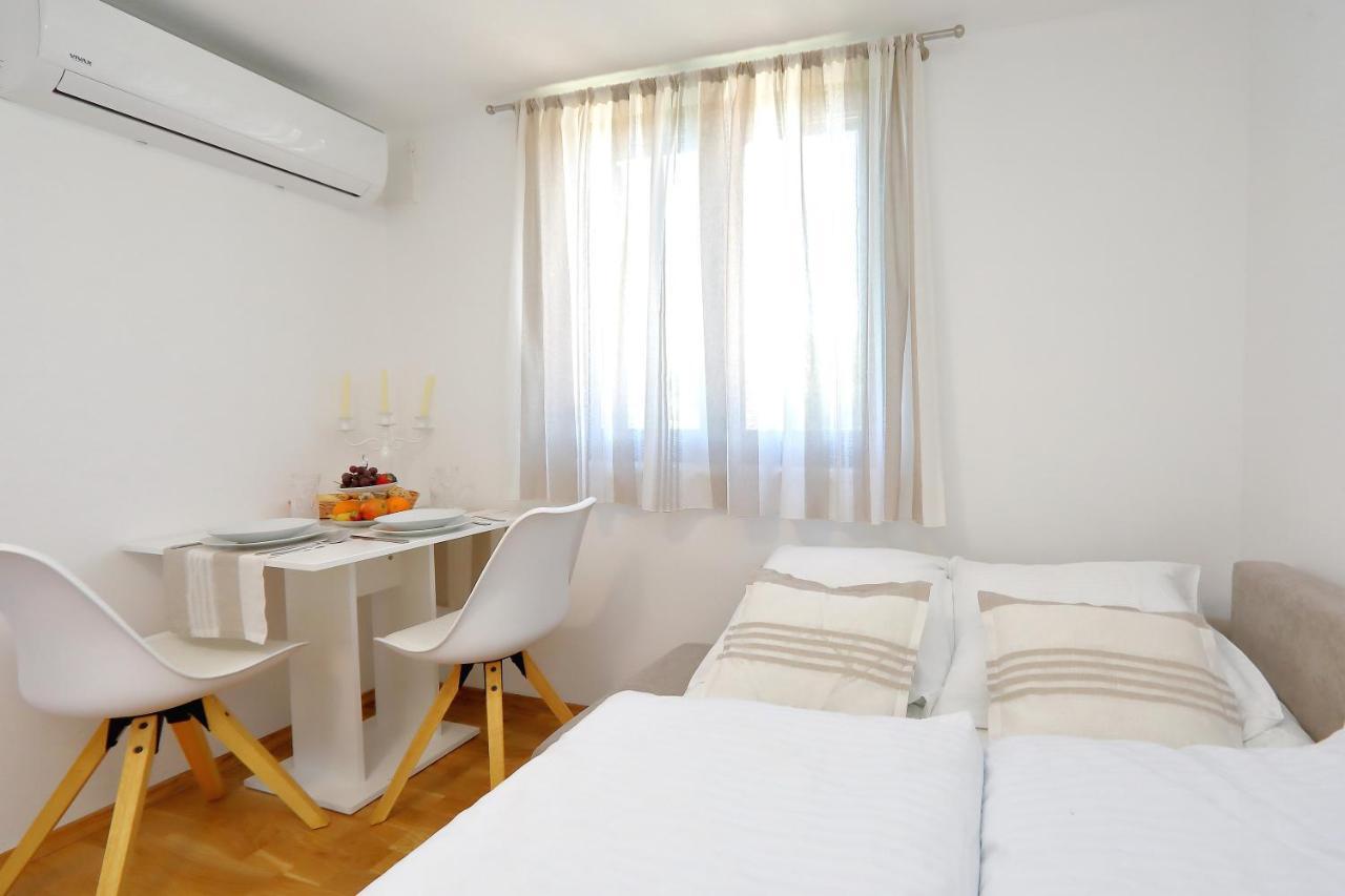Villa Topesa 1 Zadar Buitenkant foto